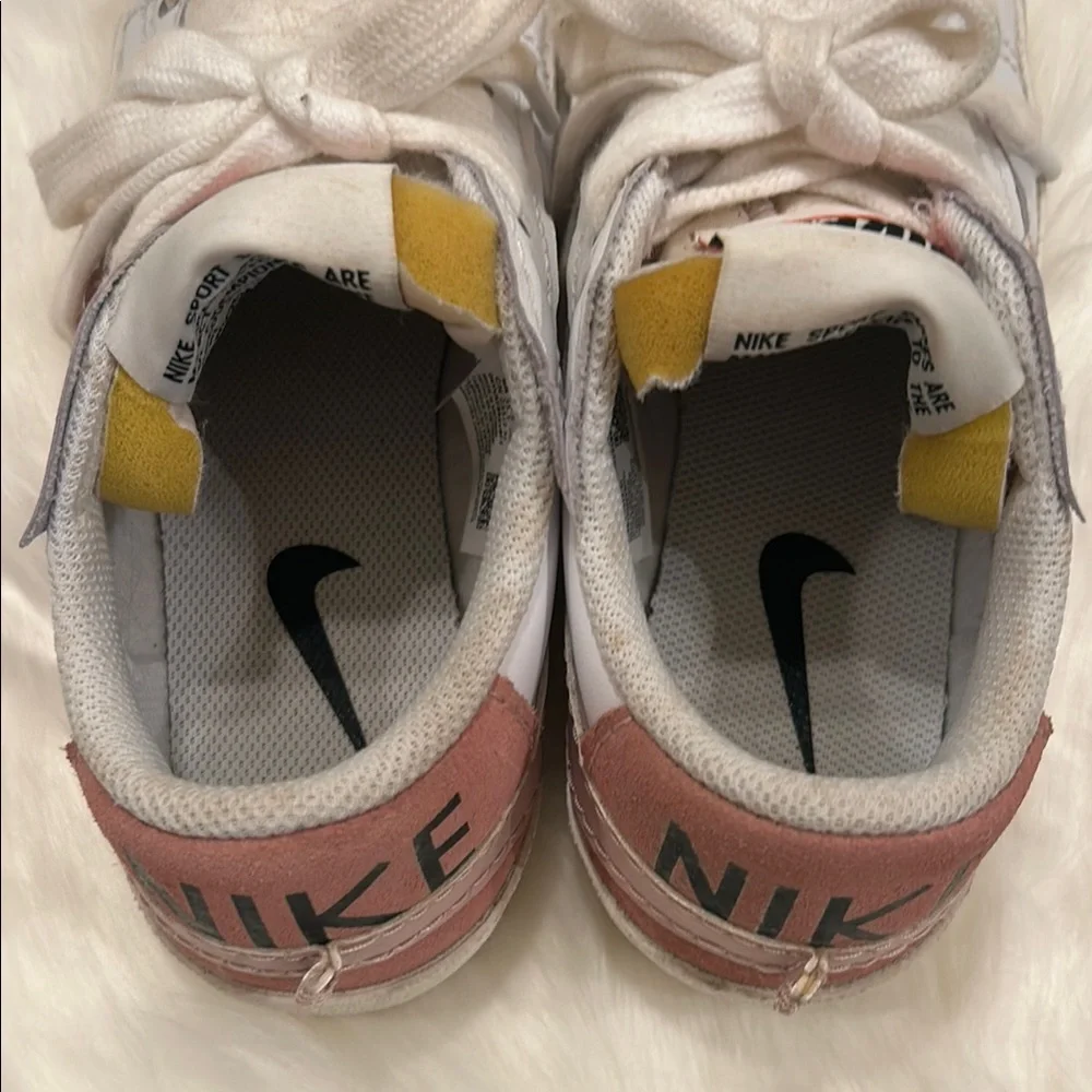 Nike Blazer Low 77 White Pink Oxford Shoes